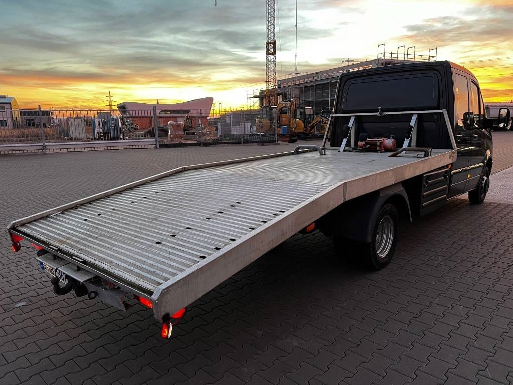 Mercedes-Benz 515 CDI - Autotransporter LKW: das Bild 4 Mercedes-Benz 515 CDI - Autotransporter LKW: das Bild 4
