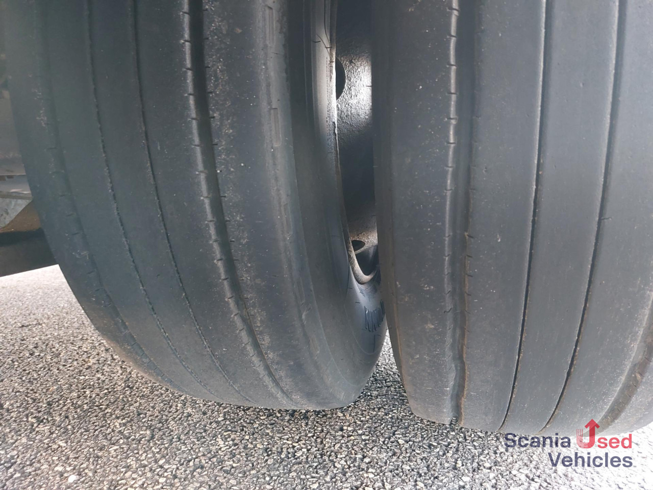 Höötmann 3 Achs Anhänger Plane und Spriegel - Planenanhänger: das Bild 2 Höötmann 3 Achs Anhänger Plane und Spriegel - Planenanhänger: das Bild 2