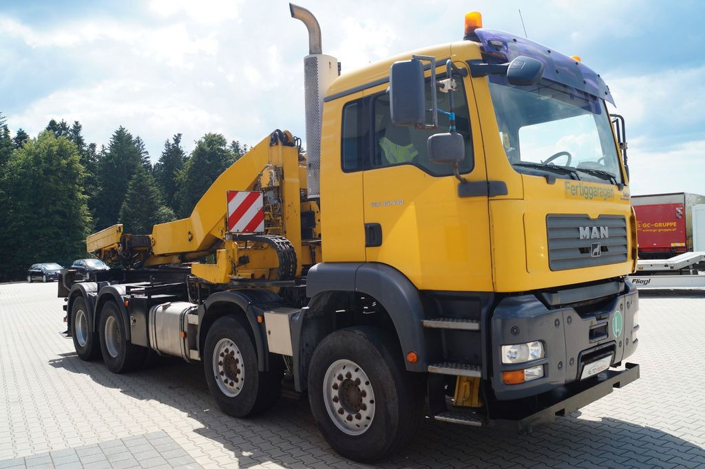 MAN TGA 32.430 8x4 Garagentransporter - Setzer - LKW: das Bild 4 MAN TGA 32.430 8x4 Garagentransporter - Setzer - LKW: das Bild 4
