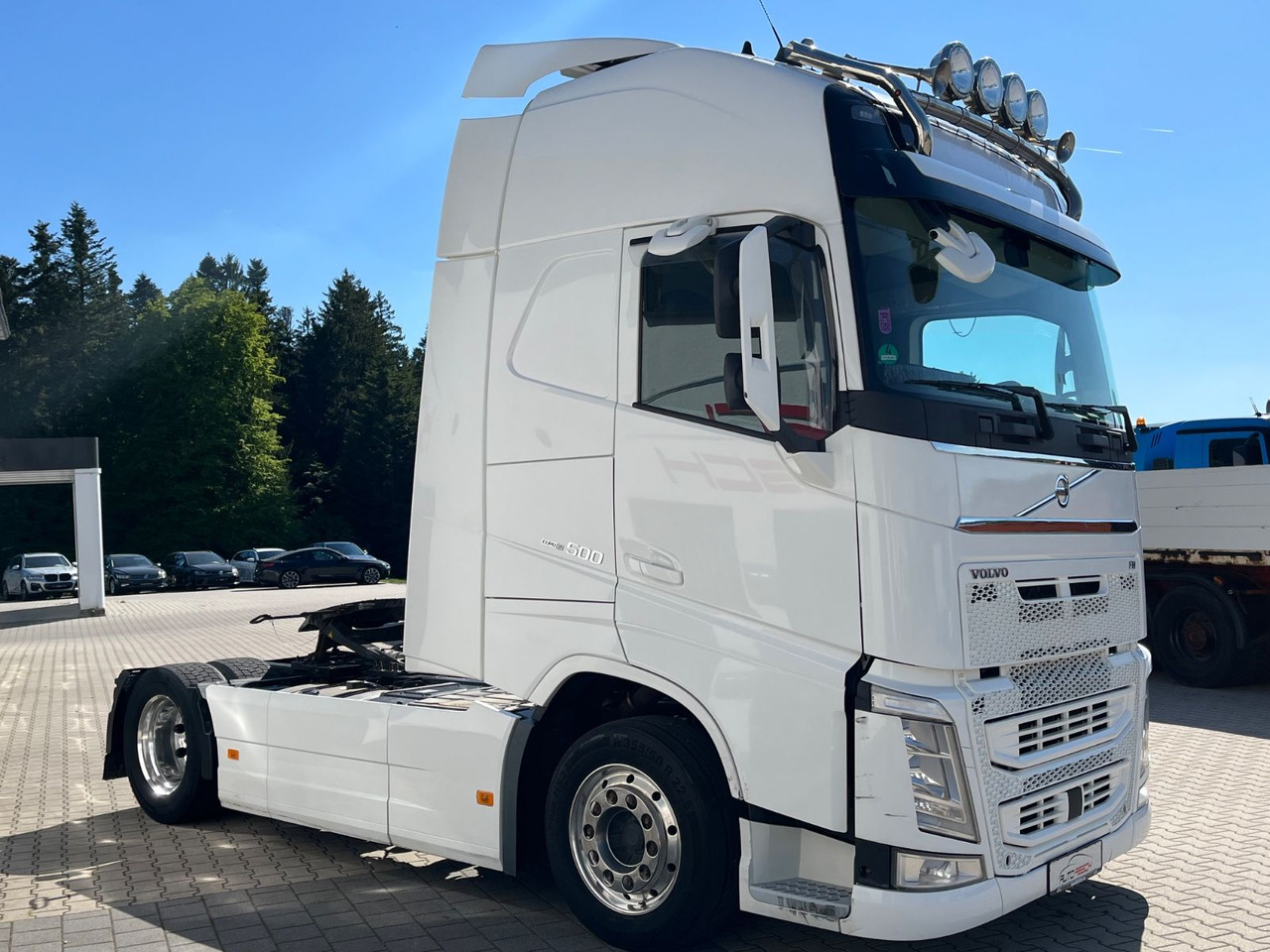 Volvo FH 500 Lowdeck Mega Standklima NAVI - Sattelzugmaschine: das Bild 3 Volvo FH 500 Lowdeck Mega Standklima NAVI - Sattelzugmaschine: das Bild 3
