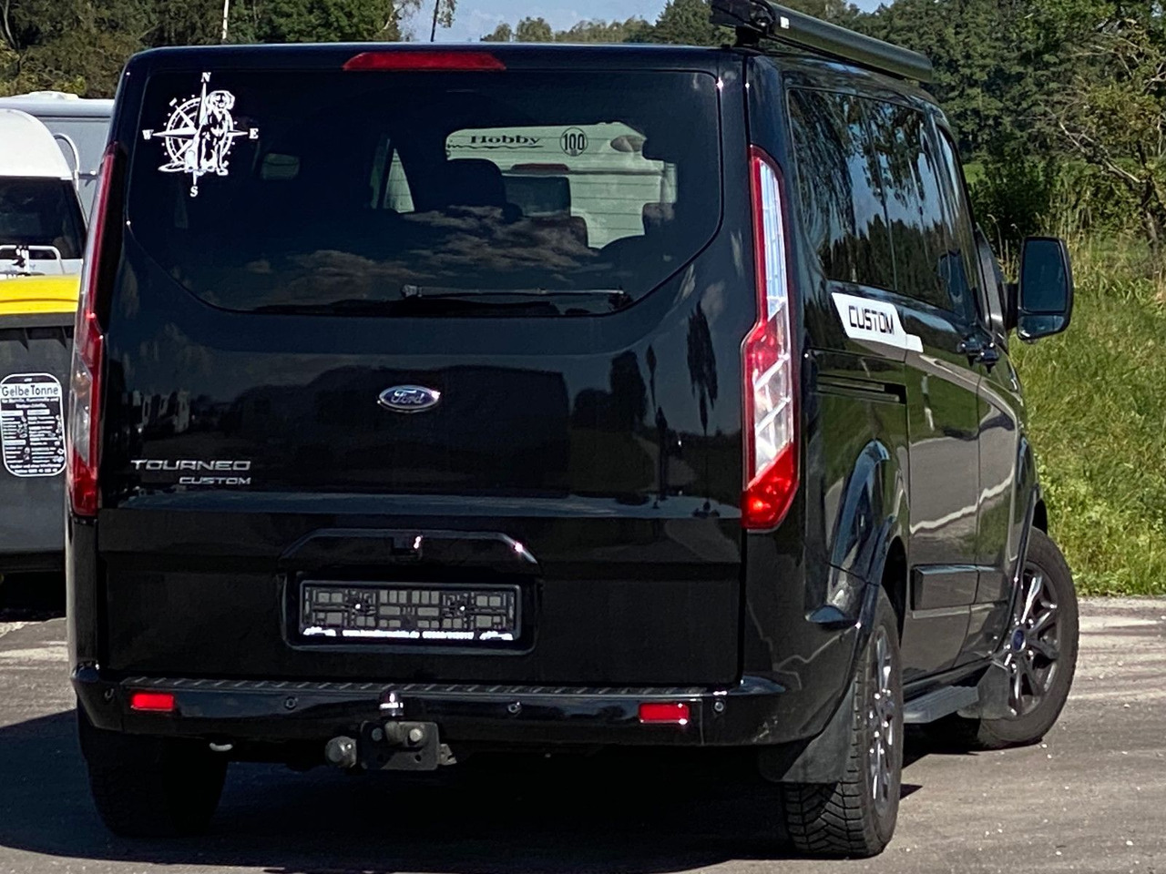 Ford Transit/Tourneo Custom Kombi 320 L1 Titanium X - Personentransporter: das Bild 3 Ford Transit/Tourneo Custom Kombi 320 L1 Titanium X - Personentransporter: das Bild 3