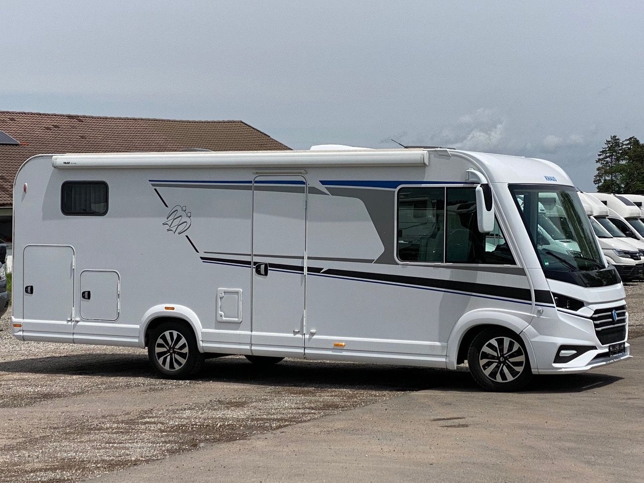 Knaus Live I 700 MEG,Automatik, Längsbetten - Integriertes Wohnmobil: das Bild 5 Knaus Live I 700 MEG,Automatik, Längsbetten - Integriertes Wohnmobil: das Bild 5