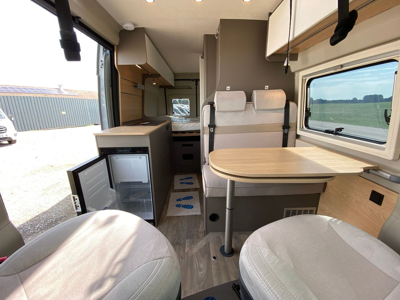 Camper Van LMC INNOVAN 600 ,Aufstelldach,Automatik,25 Modell: das Bild 10
