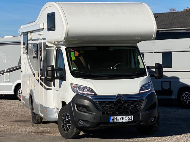 Miller New York,Einzellbetten. AHK,TV,Solar - Alkoven Wohnmobil: das Bild 2 Miller New York,Einzellbetten. AHK,TV,Solar - Alkoven Wohnmobil: das Bild 2