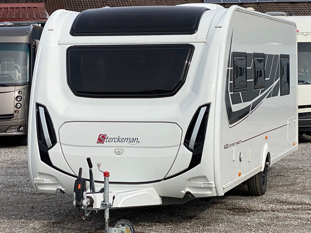 Sterckeman Alize Connect 560 CP, Quennsbett, Mover, Klima - Wohnwagen: das Bild 2 Sterckeman Alize Connect 560 CP, Quennsbett, Mover, Klima - Wohnwagen: das Bild 2