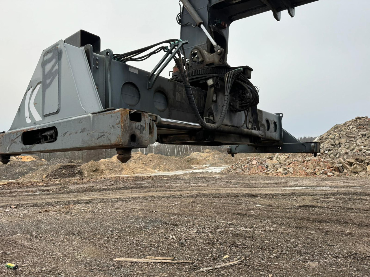 KALMAR DRF420-60S5 BJ: 2007 BStd: 32773h - Containerstapler: das Bild 3 KALMAR DRF420-60S5 BJ: 2007 BStd: 32773h - Containerstapler: das Bild 3