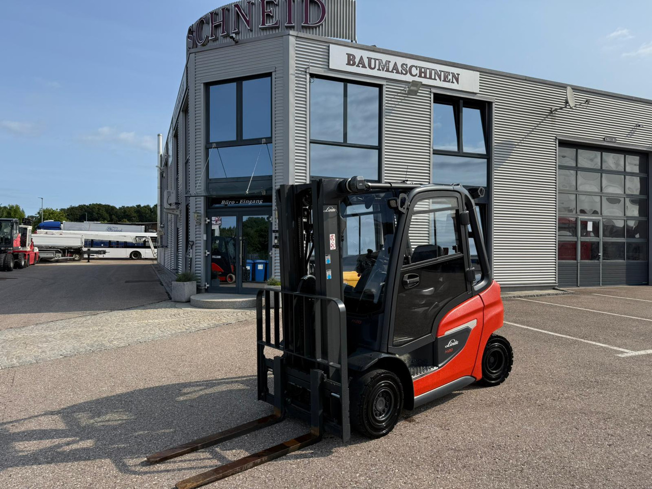LINDE H20D-01/600 Diesel Triplexmast - Dieselstapler: das Bild 2 LINDE H20D-01/600 Diesel Triplexmast - Dieselstapler: das Bild 2