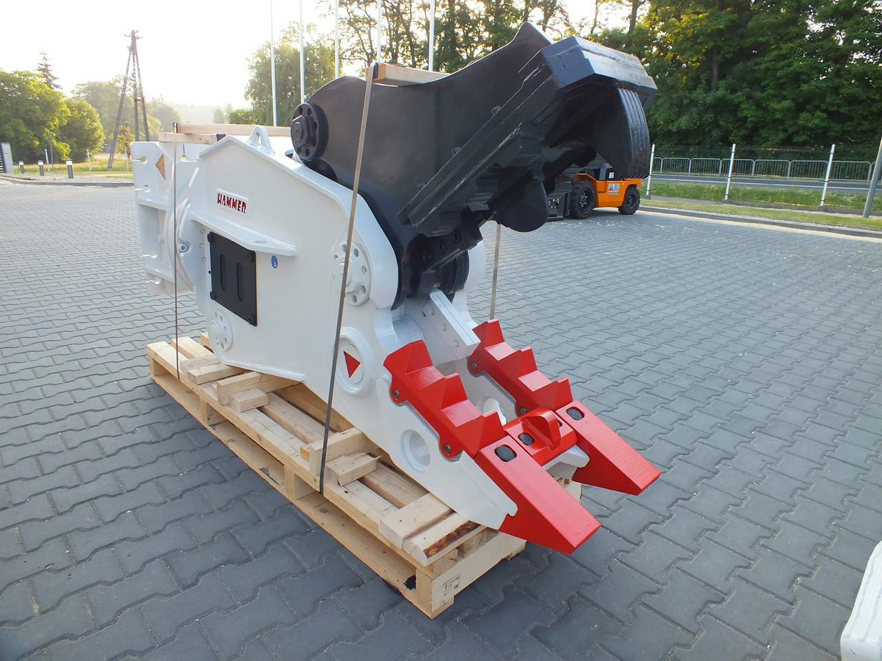 DEMOQ DRK 21 Hydraulic Rotating Pulveriser Crusher 2000 KG - Abbruchschere für Bagger: das Bild 1 DEMOQ DRK 21 Hydraulic Rotating Pulveriser Crusher 2000 KG - Abbruchschere für Bagger: das Bild 1