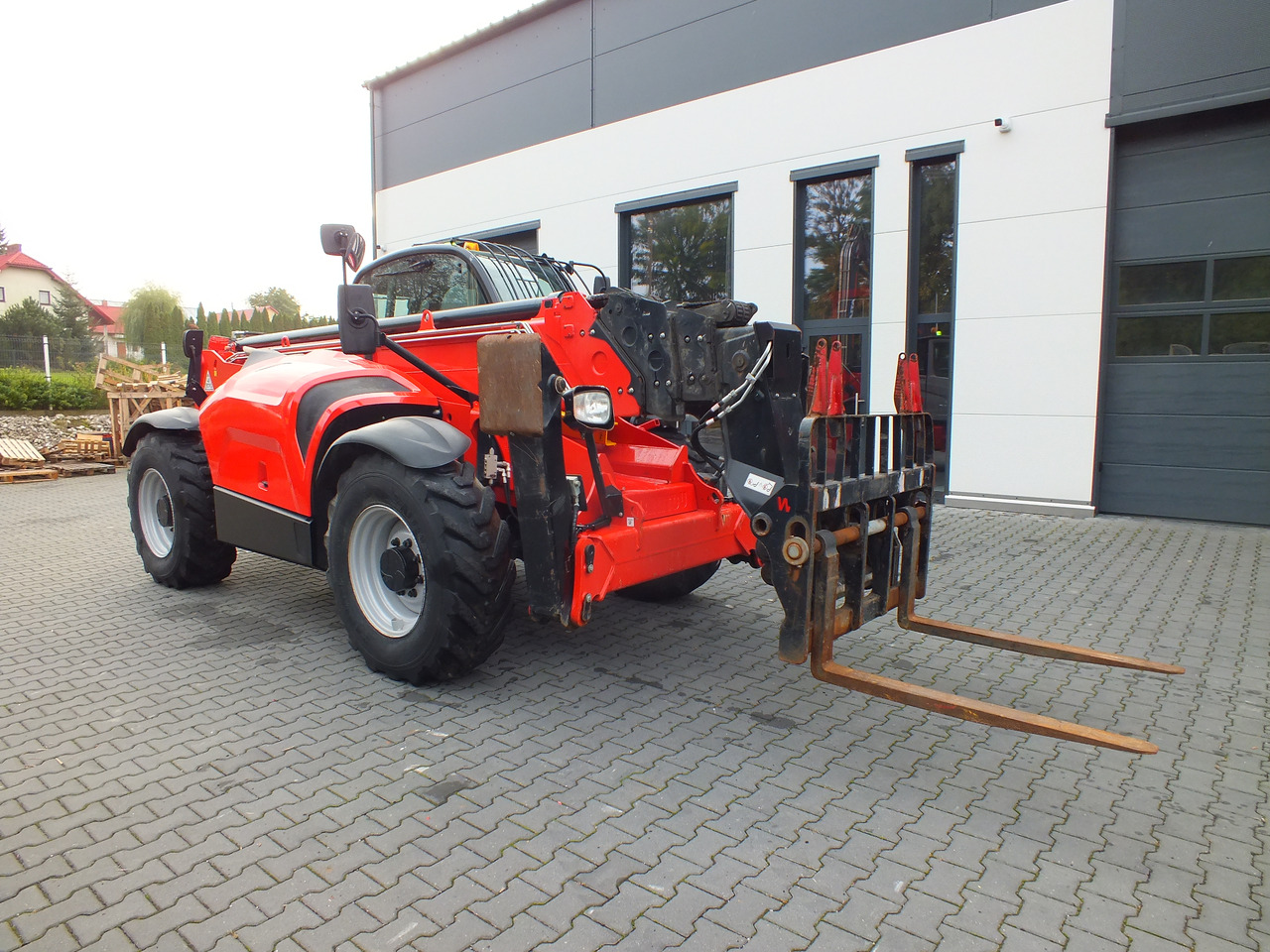 Teleskopradlader für Baumaschine neu kaufen MANITOU MT1840: das Bild 8 Teleskopradlader für Baumaschine neu kaufen MANITOU MT1840: das Bild 8