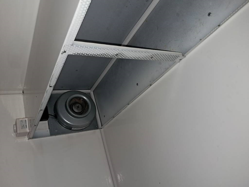 JJ-Trailer MV 3000FB Myyntivaunu - PKW Anhänger: das Bild 4 JJ-Trailer MV 3000FB Myyntivaunu - PKW Anhänger: das Bild 4