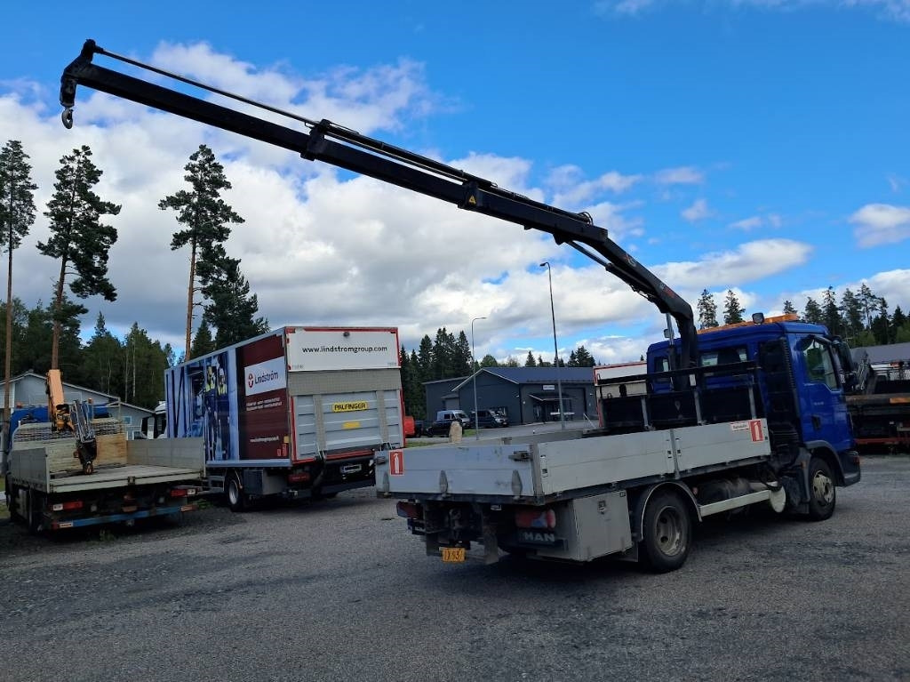 MAN TGL 8.150 Hiab 066-2 10v tarkastettu - Autokran: das Bild 3 MAN TGL 8.150 Hiab 066-2 10v tarkastettu - Autokran: das Bild 3