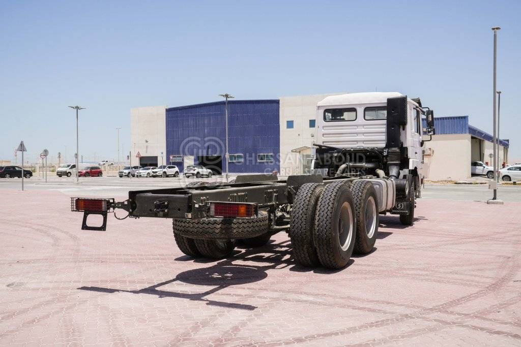 Fahrgestell LKW SHACMAN F3000 6×4 CHASSIS CAB MY25 Rigid Chassis Cab: das Bild 10