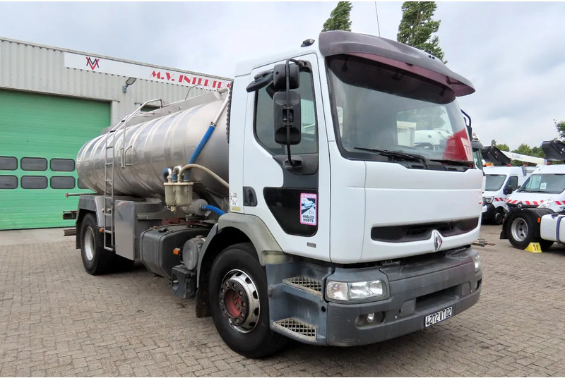 Renault Premium 300 water / milk / foods tank. INOX ! Manual diesel pomp! FRANCE TRUCK!! - Tankwagen: das Bild 1 Renault Premium 300 water / milk / foods tank. INOX ! Manual diesel pomp! FRANCE TRUCK!! - Tankwagen: das Bild 1