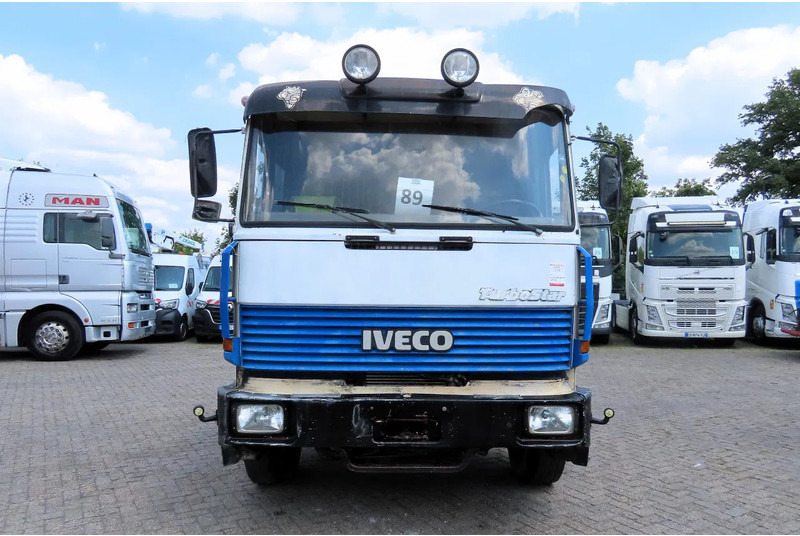 Iveco Turbostar 190.36 FULL SPRING ! - Sattelzugmaschine: das Bild 3 Iveco Turbostar 190.36 FULL SPRING ! - Sattelzugmaschine: das Bild 3