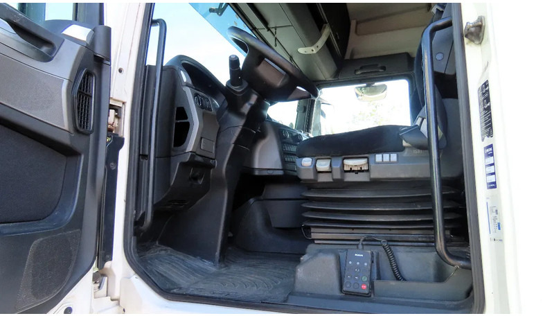 Sattelzugmaschine MAN TGX.18.400 RETARDER, 2X FUEL TANK, FRIGO: das Bild 15 Sattelzugmaschine MAN TGX.18.400 RETARDER, 2X FUEL TANK, FRIGO: das Bild 15