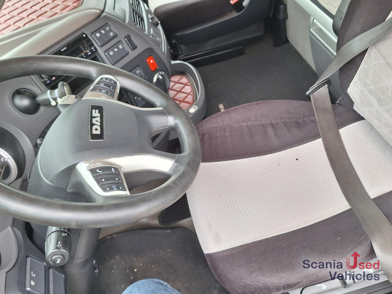 DAF XF 480 6x2 SSC Intarder ! - Containerwagen/ Wechselfahrgestell LKW: das Bild 2 DAF XF 480 6x2 SSC Intarder ! - Containerwagen/ Wechselfahrgestell LKW: das Bild 2