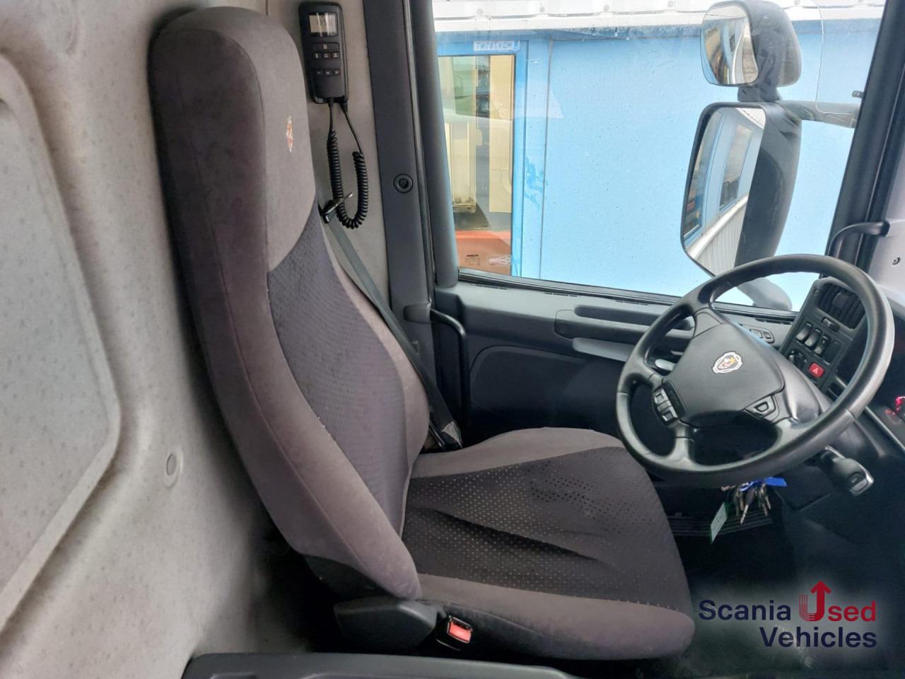 SCANIA P 280 DB4x2MNA Koffer Ladebordwand - Koffer LKW: das Bild 2 SCANIA P 280 DB4x2MNA Koffer Ladebordwand - Koffer LKW: das Bild 2