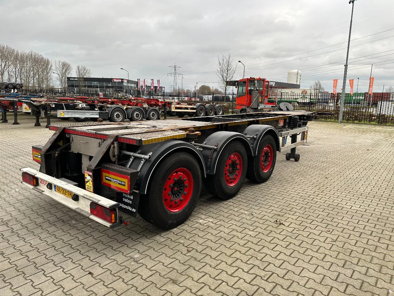 Burg 20FT ADR (EX/II, EX/III, FL, AT) Chassis, Leergewicht : 3.690kg, SAF INTRADISC, 2x Liftachse, NL-Chassis - Container/ Wechselfahrgestell Auflieger: das Bild 3 Burg 20FT ADR (EX/II, EX/III, FL, AT) Chassis, Leergewicht : 3.690kg, SAF INTRADISC, 2x Liftachse, NL-Chassis - Container/ Wechselfahrgestell Auflieger: das Bild 3