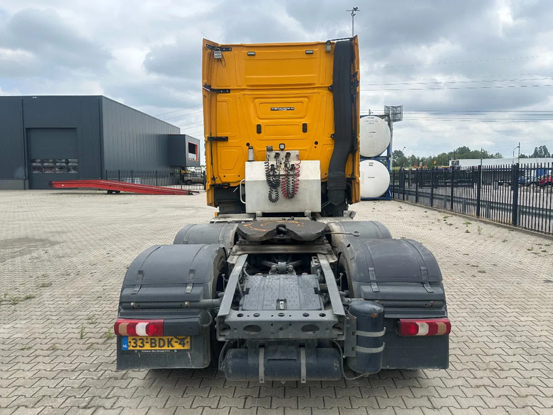 Mercedes-Benz Actros 2748 LS 6x2 BROKEN ENGINE - Sattelzugmaschine: das Bild 4 Mercedes-Benz Actros 2748 LS 6x2 BROKEN ENGINE - Sattelzugmaschine: das Bild 4