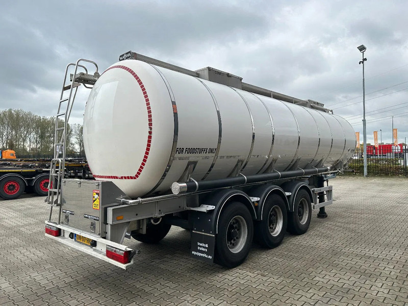 Van Hool FOOD / RVS chassis / empty weight: 5.860kg / 29.500L / 1-comp.+ 1 baffel / discbrakes / NL / APK: 05/2026 - Tankauflieger: das Bild 3 Van Hool FOOD / RVS chassis / empty weight: 5.860kg / 29.500L / 1-comp.+ 1 baffel / discbrakes / NL / APK: 05/2026 - Tankauflieger: das Bild 3