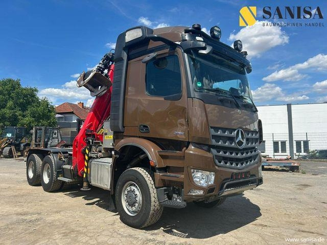 MERCEDES-BENZ Arocs 3351/6x6/Palfinger Epolsion S260/Langholz - Holztransporter: das Bild 2 MERCEDES-BENZ Arocs 3351/6x6/Palfinger Epolsion S260/Langholz - Holztransporter: das Bild 2