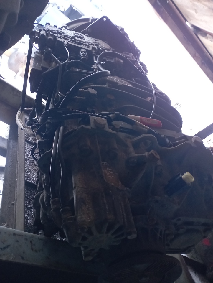 DAF XF105 - Getriebe für Fahrgestell LKW: das Bild 3 DAF XF105 - Getriebe für Fahrgestell LKW: das Bild 3