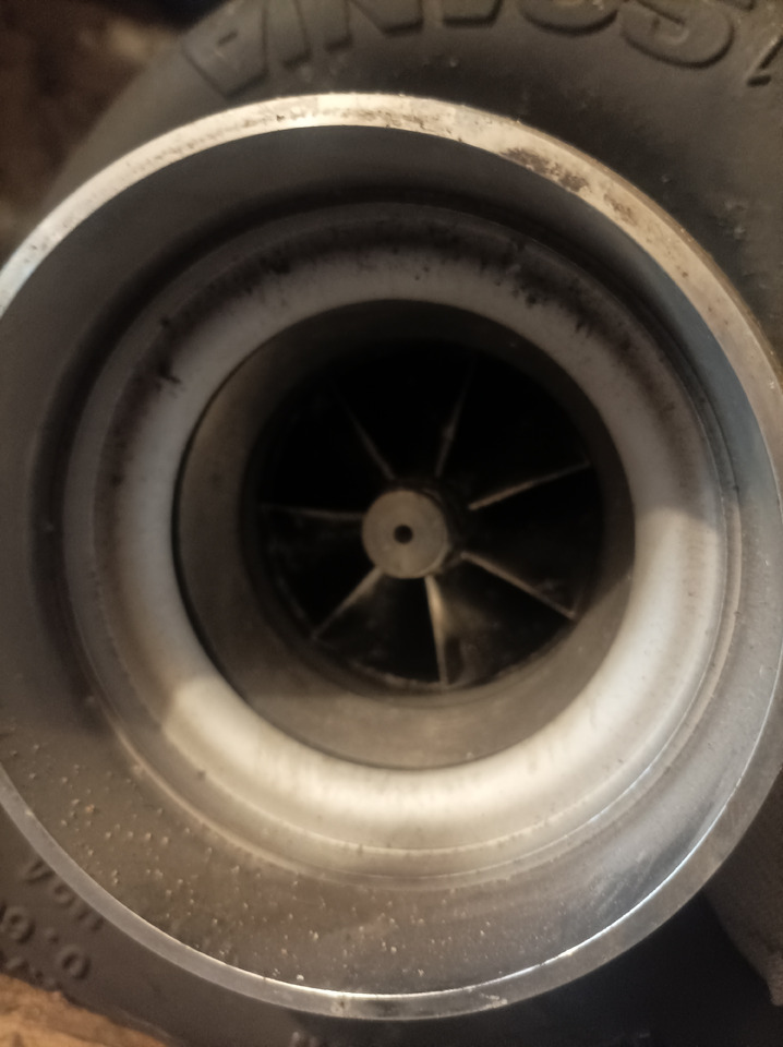 GARRETT Scania - Turbolader: das Bild 2 GARRETT Scania - Turbolader: das Bild 2