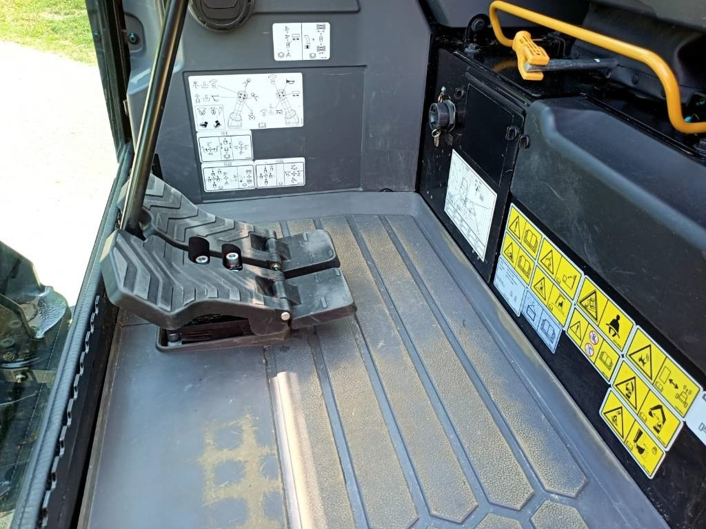 Minibagger CAT 301.6 05A: das Bild 14