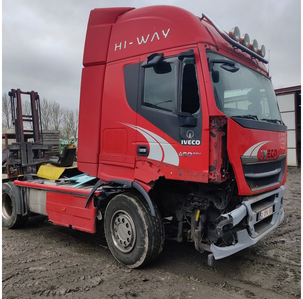 Iveco STRALIS-460 - Sattelzugmaschine: das Bild 4 Iveco STRALIS-460 - Sattelzugmaschine: das Bild 4