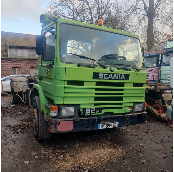 Scania 82-H - Containerwagen/ Wechselfahrgestell LKW: das Bild 1 Scania 82-H - Containerwagen/ Wechselfahrgestell LKW: das Bild 1