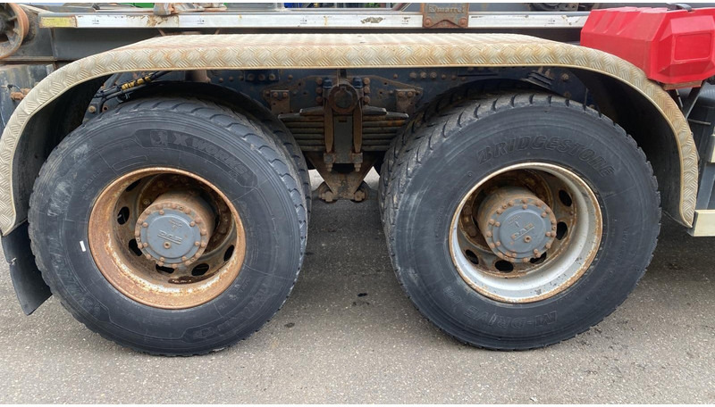 DAF CF 440 6X4 HOOKLIFT 20T - MANUAL GEARBOX - 315.000km - EURO 6 - BE TRUCK - Abrollkipper: das Bild 4 DAF CF 440 6X4 HOOKLIFT 20T - MANUAL GEARBOX - 315.000km - EURO 6 - BE TRUCK - Abrollkipper: das Bild 4