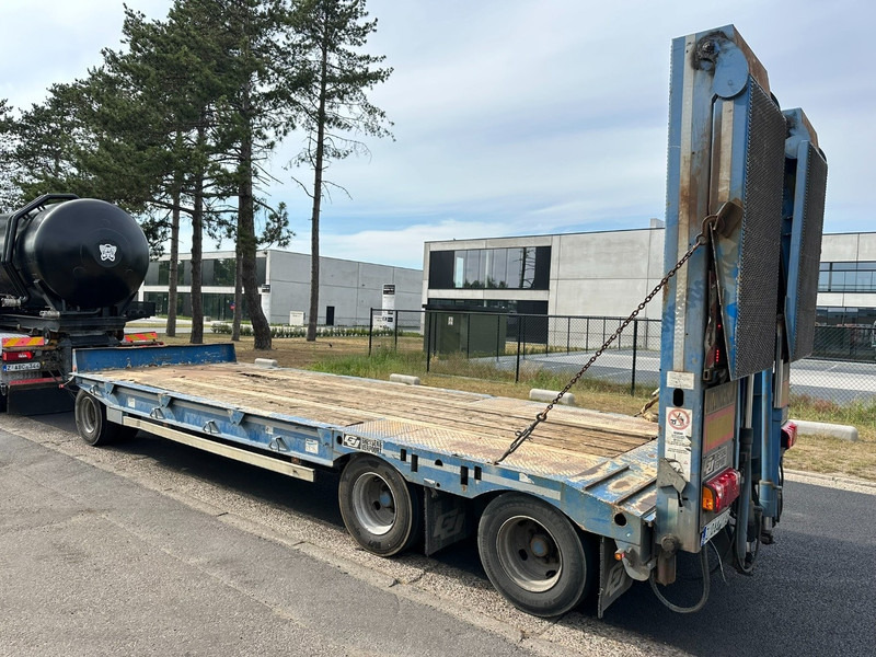 Gheysen en Verpoort R3VA 30T DIEPLADER / LOWLOADER / TIEFLADER / PORTE CHAR - HYDR RAMPEN - BLADVERING / LAMES / BLATT - Tieflader Anhänger: das Bild 4 Gheysen en Verpoort R3VA 30T DIEPLADER / LOWLOADER / TIEFLADER / PORTE CHAR - HYDR RAMPEN - BLADVERING / LAMES / BLATT - Tieflader Anhänger: das Bild 4
