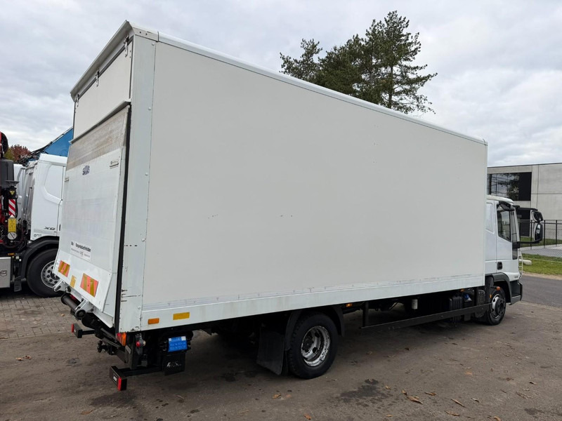 Iveco EUROCARGO 80E18 CLOSED BOX 6m00 x 2m49 x 2m37 - EURO 5 - *176.000km* - TAILLIFT - MANUAL - BE TRUCK - Koffer LKW: das Bild 5 Iveco EUROCARGO 80E18 CLOSED BOX 6m00 x 2m49 x 2m37 - EURO 5 - *176.000km* - TAILLIFT - MANUAL - BE TRUCK - Koffer LKW: das Bild 5