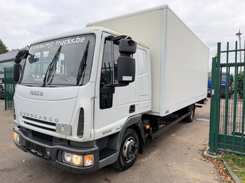 Iveco EUROCARGO 80E18 CLOSED BOX 6m00 x 2m49 x 2m37 - EURO 5 - *176.000km* - TAILLIFT - MANUAL - BE TRUCK - Koffer LKW: das Bild 3 Iveco EUROCARGO 80E18 CLOSED BOX 6m00 x 2m49 x 2m37 - EURO 5 - *176.000km* - TAILLIFT - MANUAL - BE TRUCK - Koffer LKW: das Bild 3
