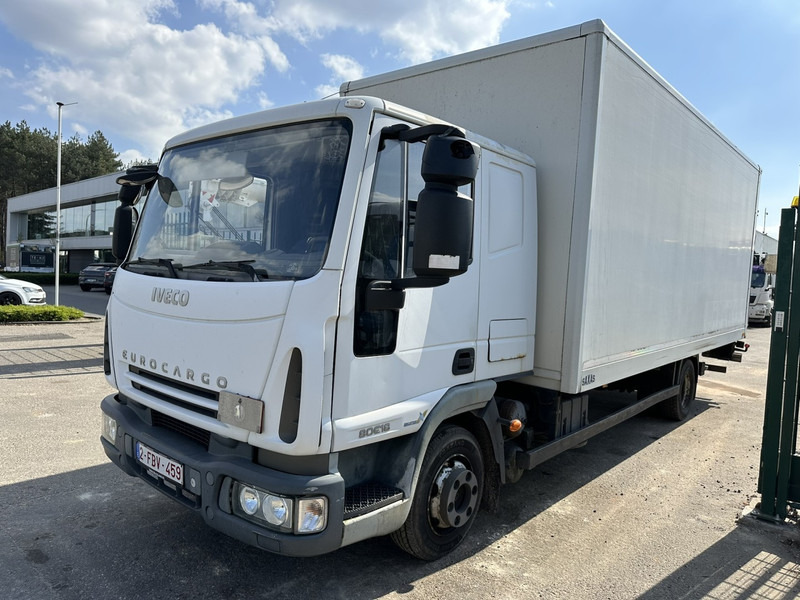 Iveco EUROCARGO 80E18 CLOSED BOX 6m00 x 2m49 x 2m37 - EURO 5 - *176.000km* - TAILLIFT - MANUAL - BE TRUCK - Koffer LKW: das Bild 3 Iveco EUROCARGO 80E18 CLOSED BOX 6m00 x 2m49 x 2m37 - EURO 5 - *176.000km* - TAILLIFT - MANUAL - BE TRUCK - Koffer LKW: das Bild 3