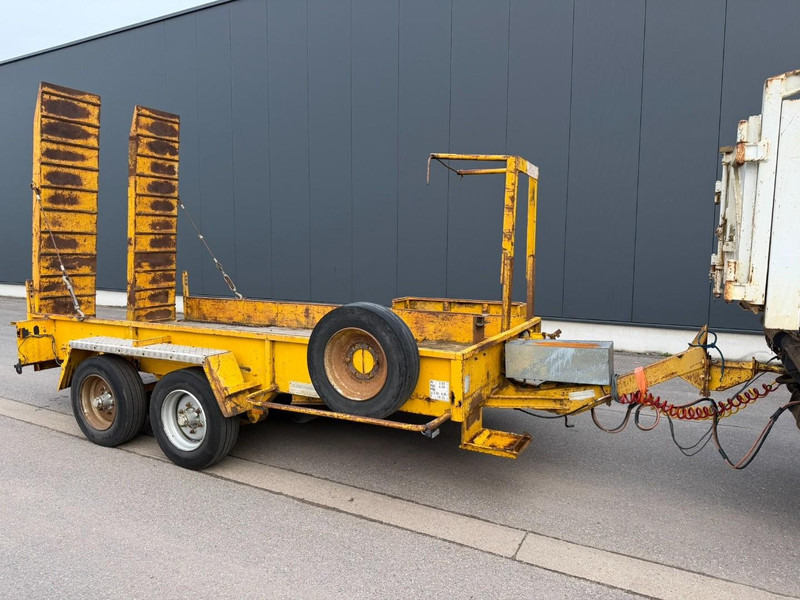 Louault R2CAS06 6T LOWLOADER / TIEFLADER / PORTE CHAR - HYDR RAMPS - STEEL SPRING / LAMES / BLATT - Tieflader Anhänger: das Bild 1 Louault R2CAS06 6T LOWLOADER / TIEFLADER / PORTE CHAR - HYDR RAMPS - STEEL SPRING / LAMES / BLATT - Tieflader Anhänger: das Bild 1