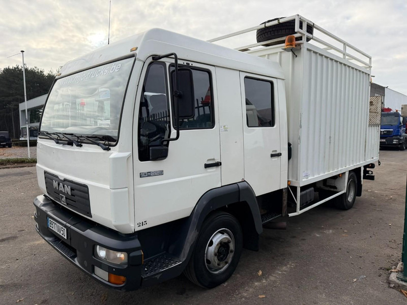 MAN 10.225 LC CLOSED BOX / KOFFER - DOKA - MANUAL GEARBOX - *344.000km* - STEEL SPRING / BLATT / LAMES - BE TRUCK - Koffer LKW: das Bild 3 MAN 10.225 LC CLOSED BOX / KOFFER - DOKA - MANUAL GEARBOX - *344.000km* - STEEL SPRING / BLATT / LAMES - BE TRUCK - Koffer LKW: das Bild 3