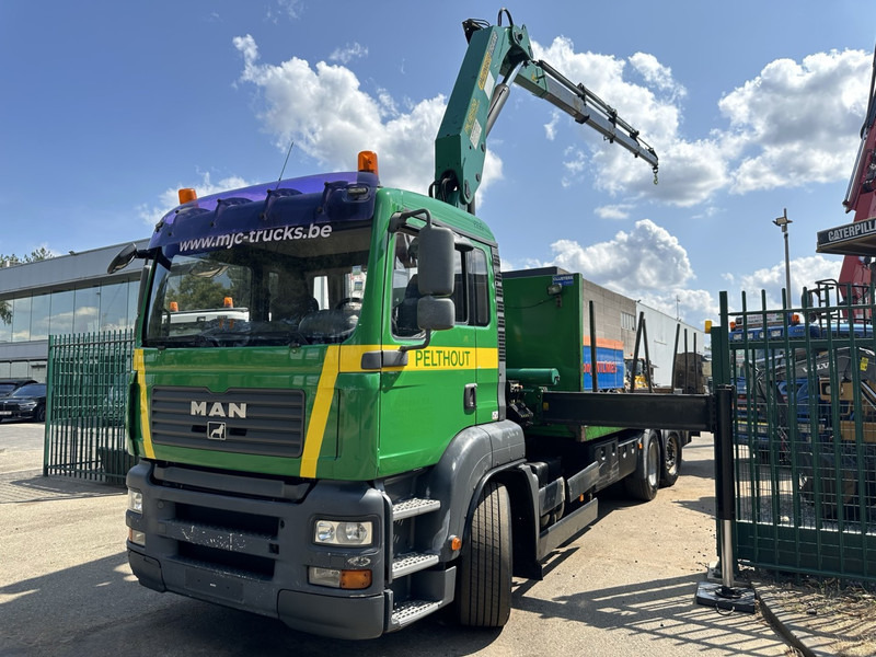 MAN TGA 26.360 6X2 BL + CRANE PALFINGER PK 18500 (4x) - LIFT + STEERING AXLE - PLATFORM 7m75 - MANUAL GEARBOX - Autokran: das Bild 5 MAN TGA 26.360 6X2 BL + CRANE PALFINGER PK 18500 (4x) - LIFT + STEERING AXLE - PLATFORM 7m75 - MANUAL GEARBOX - Autokran: das Bild 5