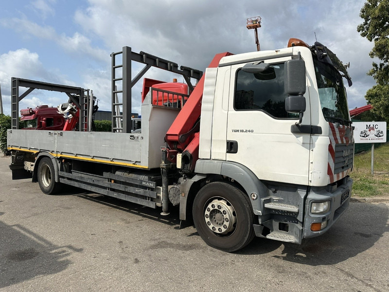 MAN TGM 18.240 4x2 + 2010 CRANE HMF 1420 K6 (17.5m! 6x) RADIO - PLATFORM 6m60 - MANUAL - EURO 3 - BE TRUCK - Autokran: das Bild 2 MAN TGM 18.240 4x2 + 2010 CRANE HMF 1420 K6 (17.5m! 6x) RADIO - PLATFORM 6m60 - MANUAL - EURO 3 - BE TRUCK - Autokran: das Bild 2