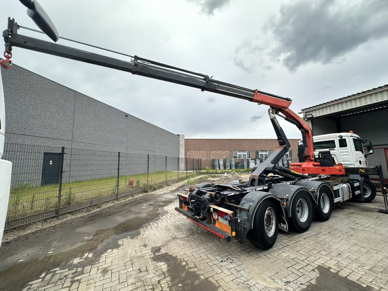 MAN TGS 35.400 8x4 TRIDEM HOOKLIFT T22 + CRANE PALFINGER PK 18001 EH + RADIO - EURO 5 - LIFT/STEERING AXLE - BE TRUCK - Abrollkipper, Autokran: das Bild 5 MAN TGS 35.400 8x4 TRIDEM HOOKLIFT T22 + CRANE PALFINGER PK 18001 EH + RADIO - EURO 5 - LIFT/STEERING AXLE - BE TRUCK - Abrollkipper, Autokran: das Bild 5