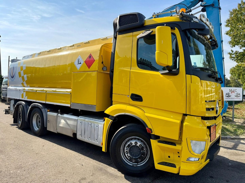 Mercedes-Benz ANTOS 2632 6x2 FUEL TANKER 16.000L - 4 COMP - DIESEL / PETROL - RETARDER - EURO 6 - LIFT / STEERING AXLE - *FULL AIR* - BE TRUCK - Tankwagen: das Bild 1 Mercedes-Benz ANTOS 2632 6x2 FUEL TANKER 16.000L - 4 COMP - DIESEL / PETROL - RETARDER - EURO 6 - LIFT / STEERING AXLE - *FULL AIR* - BE TRUCK - Tankwagen: das Bild 1