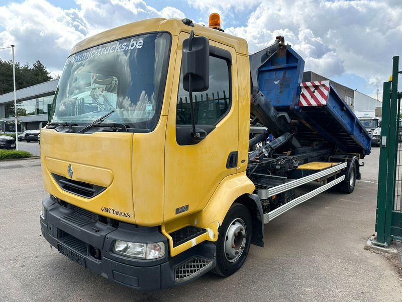 Renault MIDLUM 220 DCI 4x2 12T - EURO 3 - HOOKLIFT / ABROLLKIPPER / AMPLIROL / GANCHO - *243.000km* - AIR SUSPENSION - BE TRUCK - Abrollkipper: das Bild 3 Renault MIDLUM 220 DCI 4x2 12T - EURO 3 - HOOKLIFT / ABROLLKIPPER / AMPLIROL / GANCHO - *243.000km* - AIR SUSPENSION - BE TRUCK - Abrollkipper: das Bild 3
