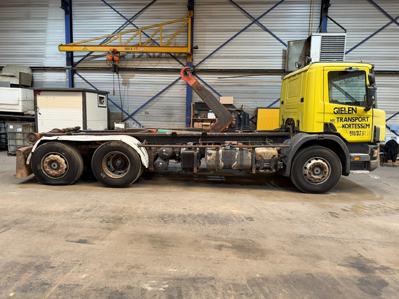Scania 94G-260 6x2 HOOKLIFT - MANUAL - BE TRUCK - Abrollkipper: das Bild 3 Scania 94G-260 6x2 HOOKLIFT - MANUAL - BE TRUCK - Abrollkipper: das Bild 3