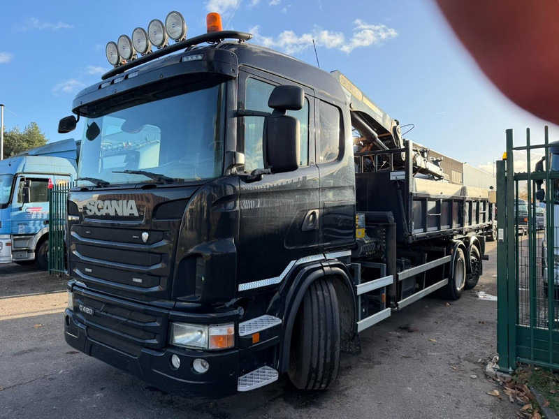 Scania G420 6x2 TIPPER + CRANE PALFINGER PK22002 C (4x) + GRABBER - LIFT + STEERING AXLE - DAMAGED CRANE - Kipper, Autokran: das Bild 3 Scania G420 6x2 TIPPER + CRANE PALFINGER PK22002 C (4x) + GRABBER - LIFT + STEERING AXLE - DAMAGED CRANE - Kipper, Autokran: das Bild 3