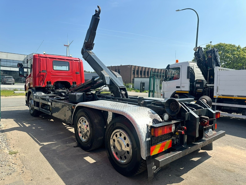 Scania P380 6x4 HOOKLIFT HIAB 25T - 6100mm - A/C - CAMERA - E4 - AIR SUSPENSION - BE TRUCK - Abrollkipper: das Bild 5 Scania P380 6x4 HOOKLIFT HIAB 25T - 6100mm - A/C - CAMERA - E4 - AIR SUSPENSION - BE TRUCK - Abrollkipper: das Bild 5