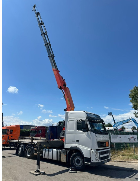 Volvo FH 500 6X2 PRITSCHE + KRAN PALFINGER PK50002 E 6x - RETARDER - PLATFORM 6m20 - TWISTLOCKS 20' - 561.000km - EURO 5 - Pritsche LKW, Autokran: das Bild 3 Volvo FH 500 6X2 PRITSCHE + KRAN PALFINGER PK50002 E 6x - RETARDER - PLATFORM 6m20 - TWISTLOCKS 20' - 561.000km - EURO 5 - Pritsche LKW, Autokran: das Bild 3