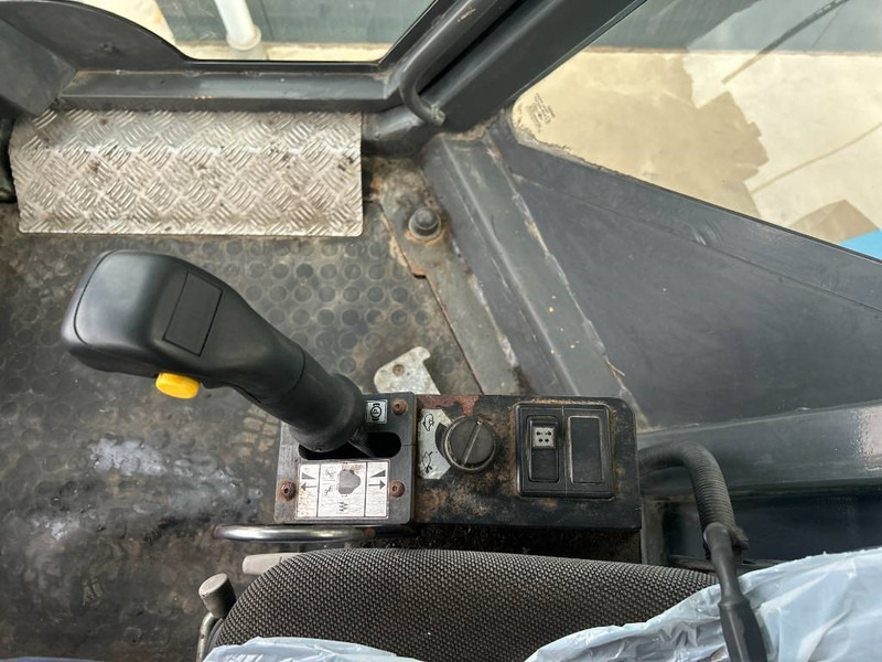 Walzen Ammann AV130X: das Bild 11