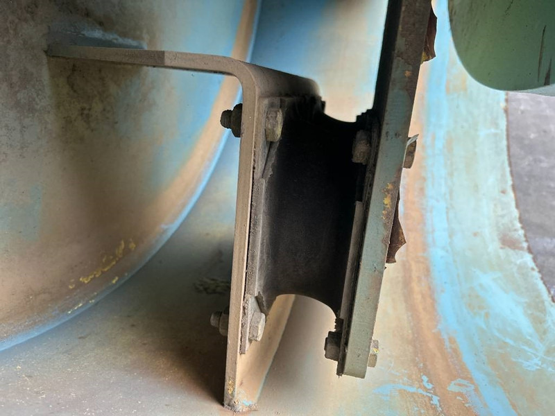 Walzen Ammann AV130X: das Bild 17