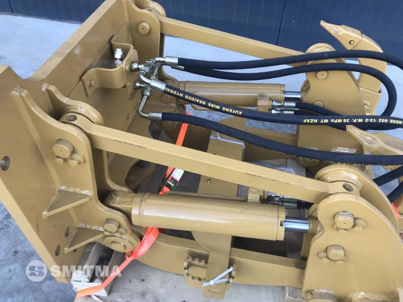 Cat D5K2 - Anbauteil für Baumaschine: das Bild 4 Cat D5K2 - Anbauteil für Baumaschine: das Bild 4
