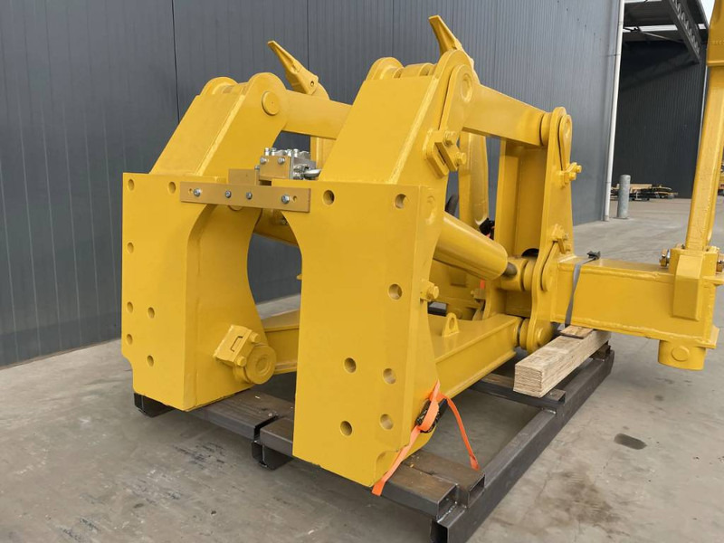 Komatsu D85 - Anbauteil für Baumaschine: das Bild 4 Komatsu D85 - Anbauteil für Baumaschine: das Bild 4